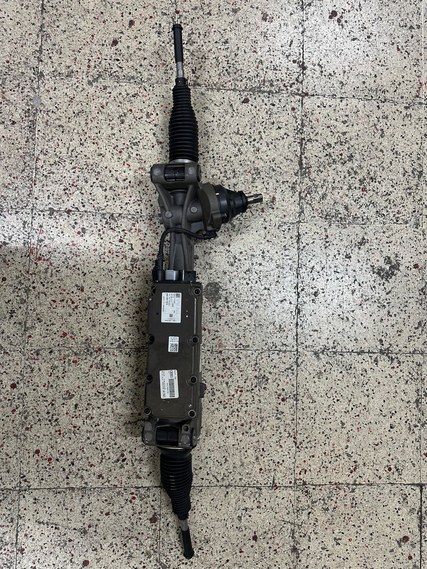 DİREKSİYON KUTUSU 2016> TOUAREG- A7- Q7- Q8