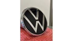 Volkswagen Ön Panjur Arması Logo Caddy  20-24/Golf 8,5 / Passat 20-24/ Polo 20-24 5H0853601D